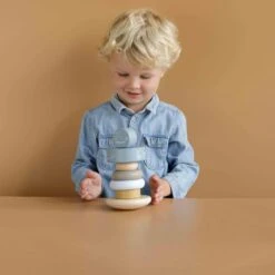 Little Dutch LD7013 Houten Tuimelstapelaar Ocean 10 Little Dutch LD7013 Houten Tuimelstapelaar Ocean -Bruder Winkel LD7013 little dutch houten tuimelstapelaar ocean 3