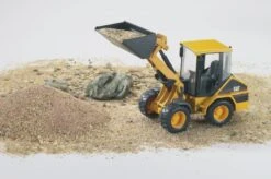 Bruder 2441 Cat Mini-Shovel Loader Caterpillar -Bruder Winkel bruder mini bulldozer cat 1 1