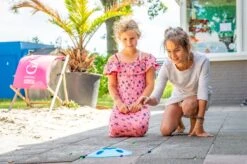 Knikkerpot Kunststof Met Knikkers -Bruder Winkel knikkeren knikkerpot kunststof 10 knikkers spel