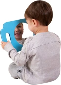 Edushape Kind-veilige Spiegel Set Van 4 5 Edushape Kind-veilige Spiegel Set Van 4 -Bruder Winkel lach spiegel loewenherz e526040