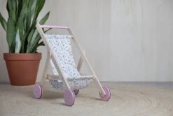 Little Dutch Poppenbuggy Spring Flowers -Bruder Winkel poppenbuggy little dutch pink flowers 2