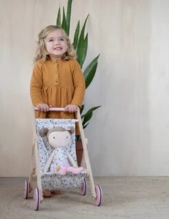 Little Dutch Poppenbuggy Spring Flowers -Bruder Winkel poppenbuggy little dutch pink flowers 3